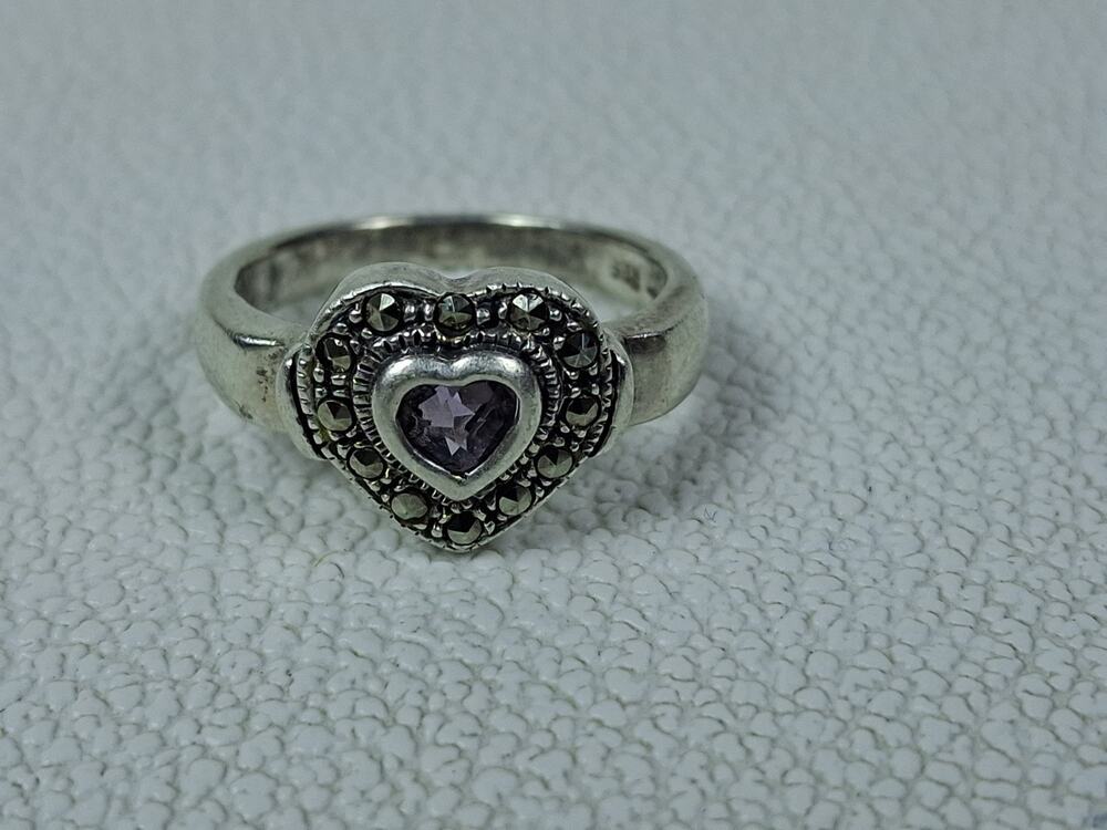 Vintage 925 Sterling Silver Amethyst Marcasite Heart Ring Size 7 Art Deco Style